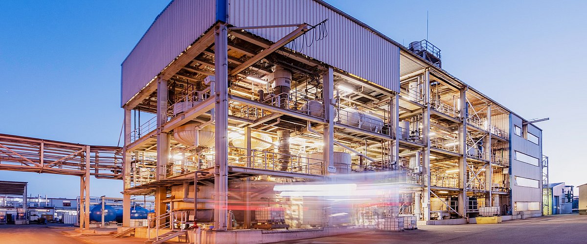 Site de production de BNT Chemicals GmbH à Bitterfeld-Wolfen, filiale de IBU-tec advanced materials AG. Site de production de BNT Chemicals GmbH à Bitterfeld-Wolfen, filiale de IBU-tec advanced materials AG.