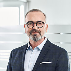 Joerg Leinenbach, CEO