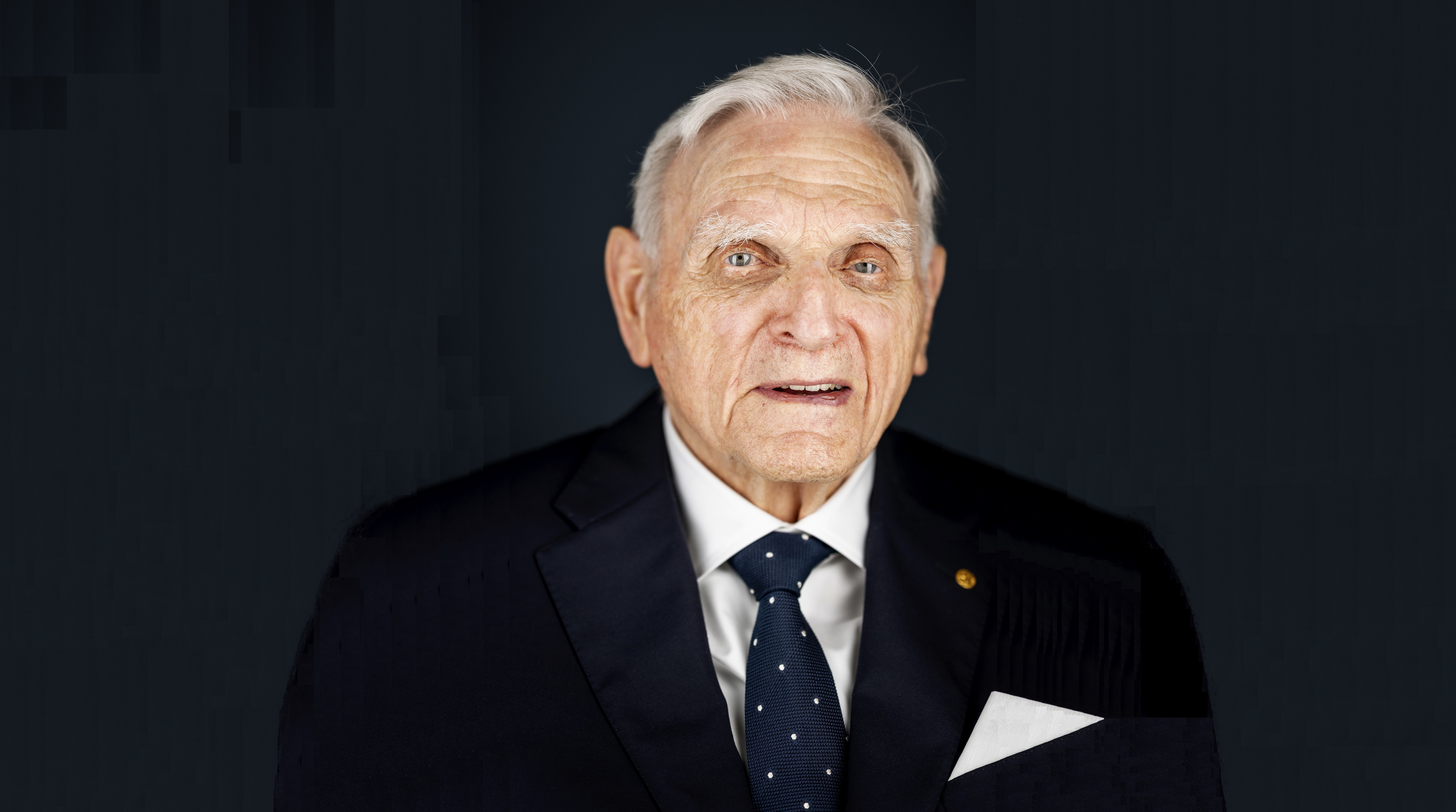 John B Goodenough Nobel Prize Portrait